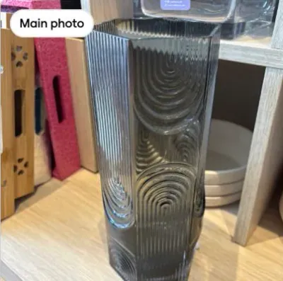black transparent vase - 30cm x 20cm