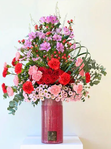 Majestic Valentine Vase